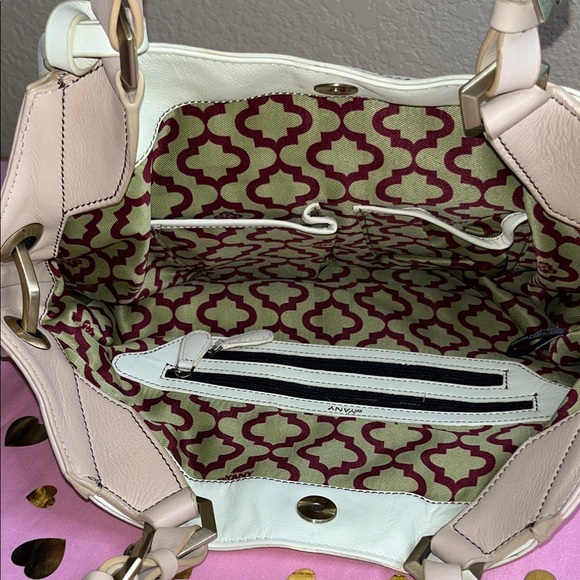 orYANY Black and Cream Shoulder Bag - Picture 3 of 3